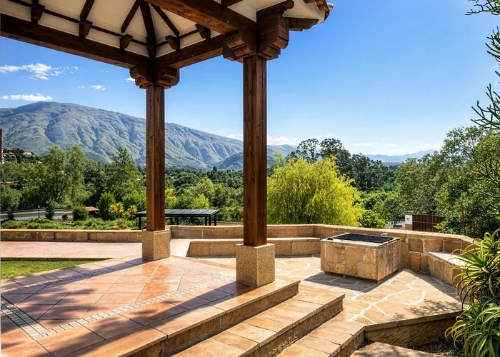 Hacienda Cascanueces