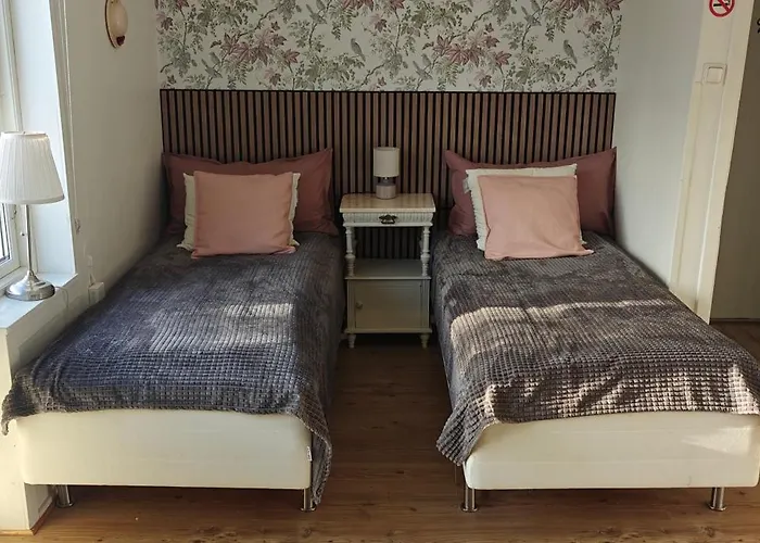 Noesundsgarden Hotell & Vandrarhem