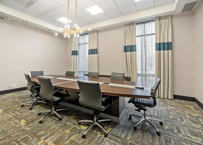 Hampton Inn By Hilton Winnipeg