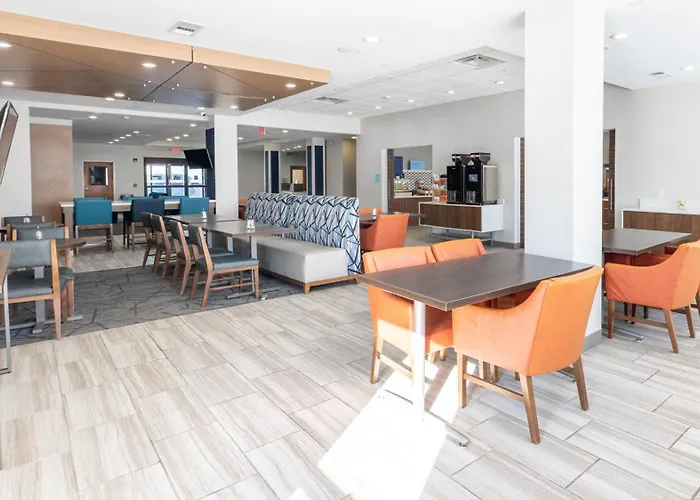 Holiday Inn Express Hotel & Suites Anderson By Ihg
