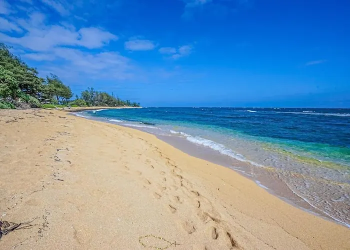 Islander On The Beach 370