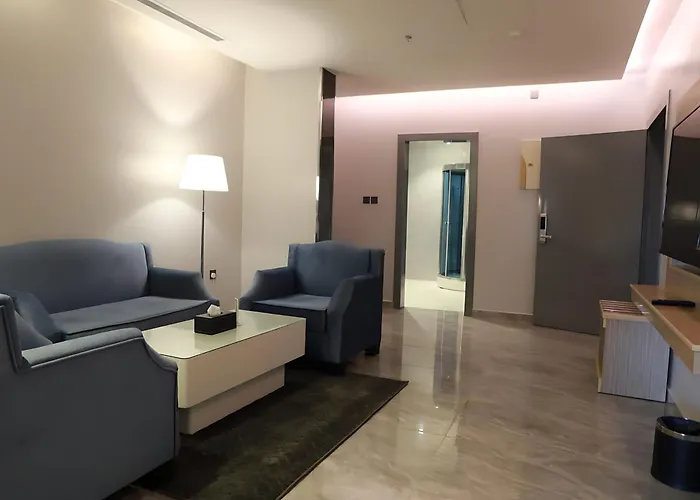 Pearly Hotel