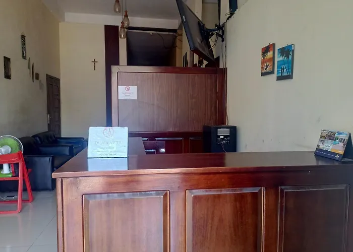 Oyo 93073 Penginapan 69