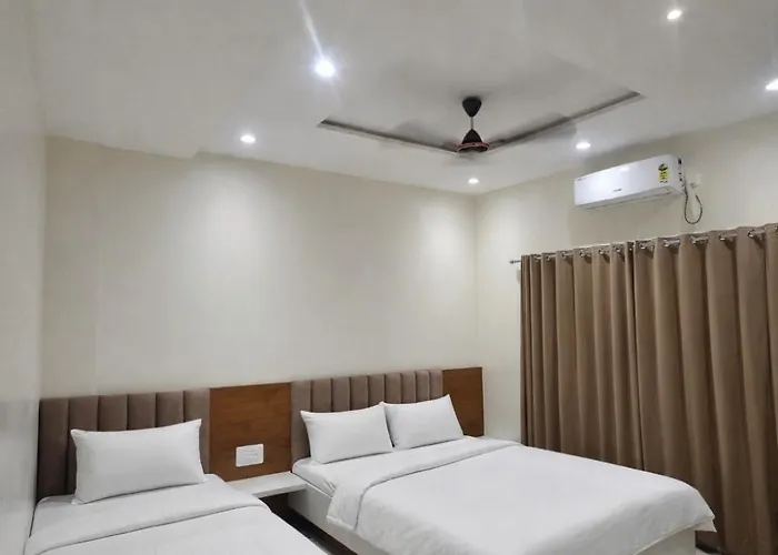 Hotel Abhishek Pride Shani Shinganapur