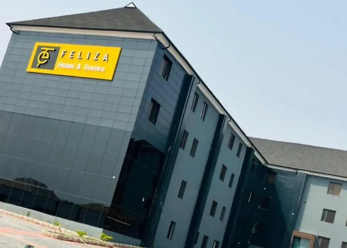 Feliza Hotel And Suites