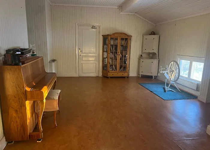 Lantlivlodge I Oesterjoern -Herrgard