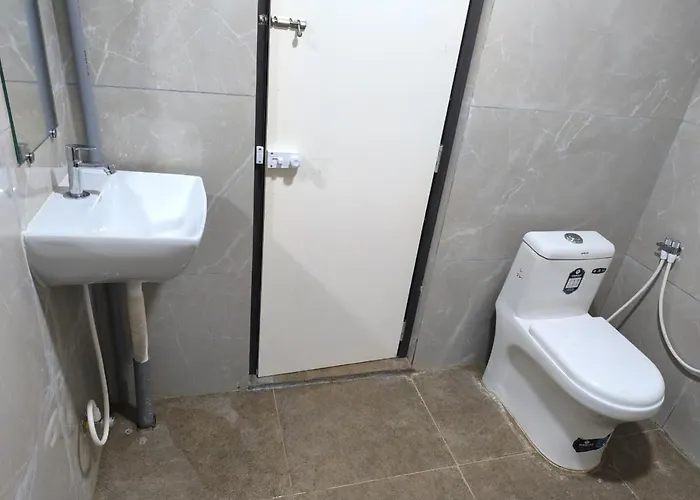 Hotel Visara Grand