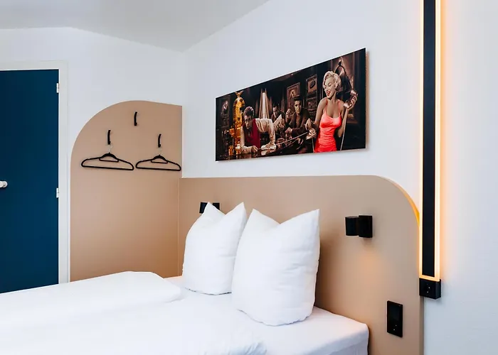 Magnet Hotel