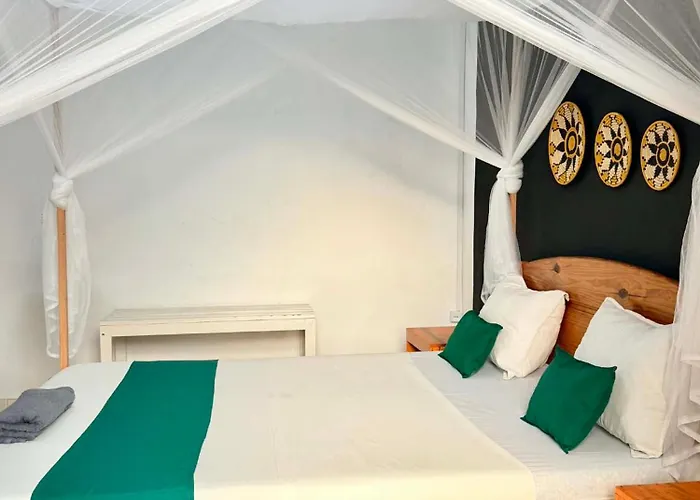 Anais Hotel