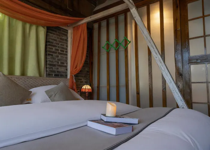 Yixiangqing Hotel-Lijiang Old Town
