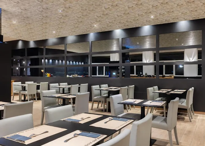 Hotel Sb Corona Tortosa