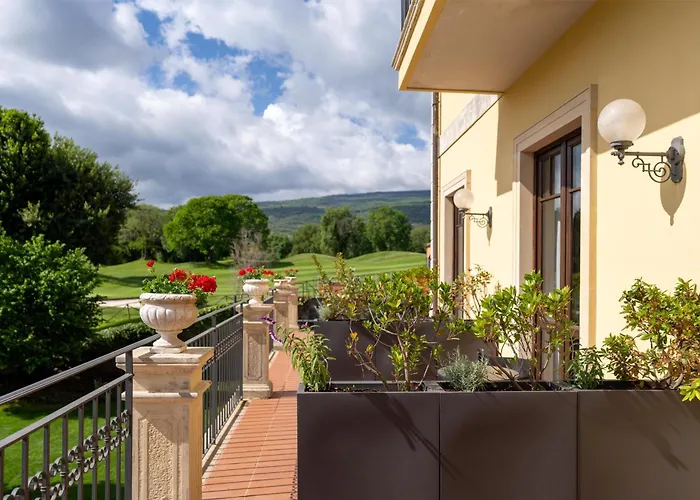 Il Picciolo Etna Golf Resort y Spa
