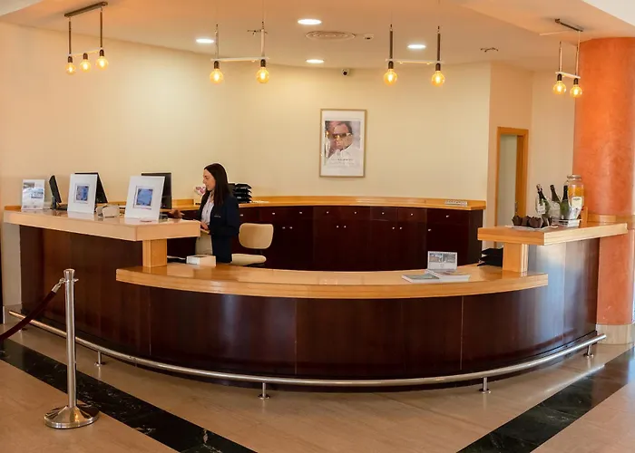 Grand Muthu Golf Plaza Hotel & Spa