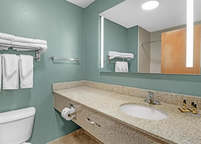 Best Western Plus Glen Allen Inn