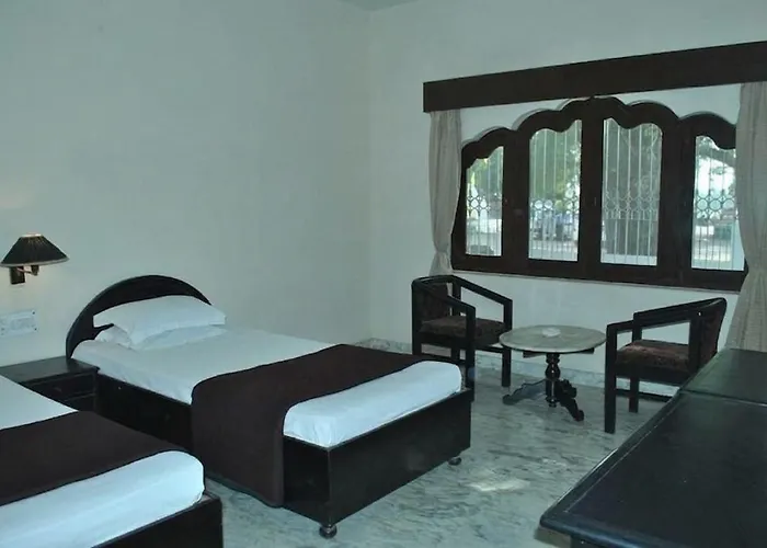 Hotel Marble Palace