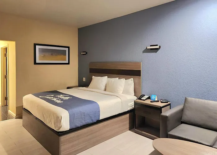 Days Inn By Wyndham Freeport