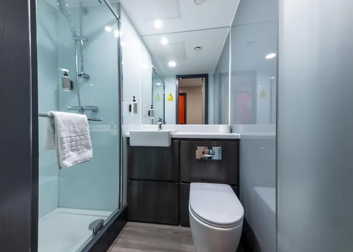 Easyhotel Cardiff