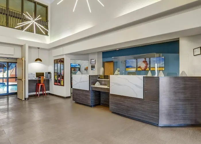 Prairie Crest Red Deer By Ihg Hotel