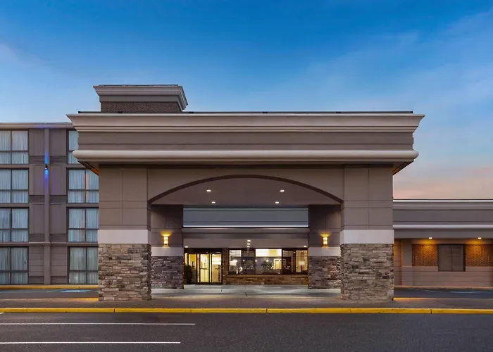 Days Hotel By Wyndham Toms River Jersey Shore