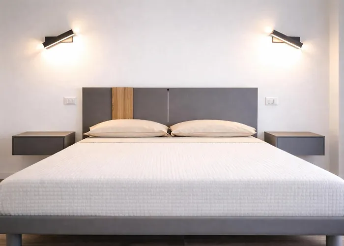 A Due Passi Dalla Scalinata Rooms Caltagirone