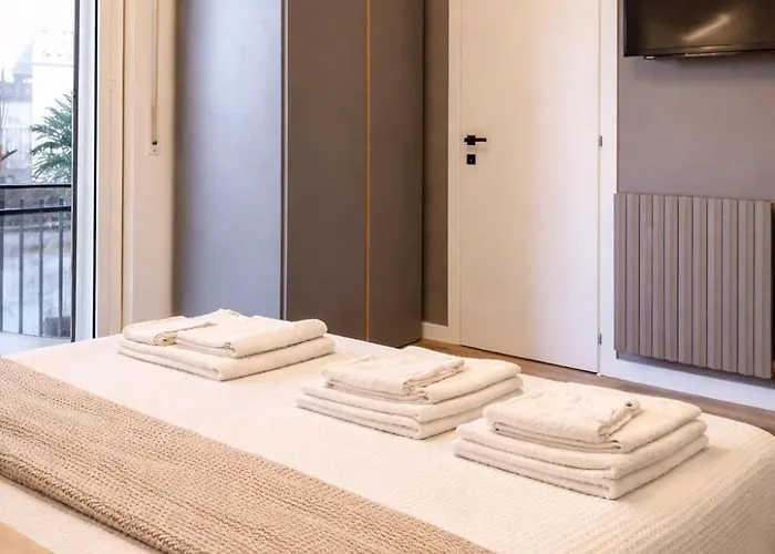 A Due Passi Dalla Scalinata Rooms Caltagirone