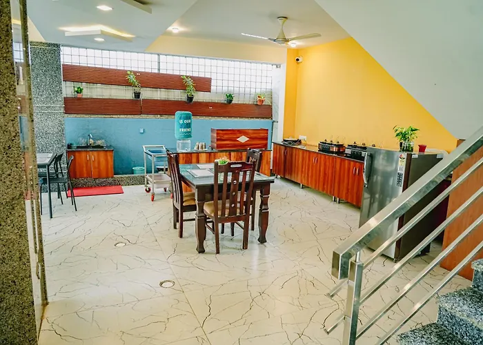 Keerthis Royal Suites Hotel Near Kempegowda International Airport