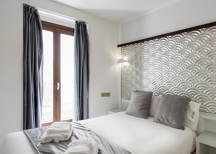 Hotel Fuente Redonda Luxury