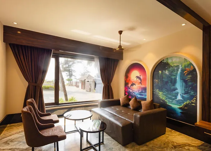 Nautical 9 Beach Retreat