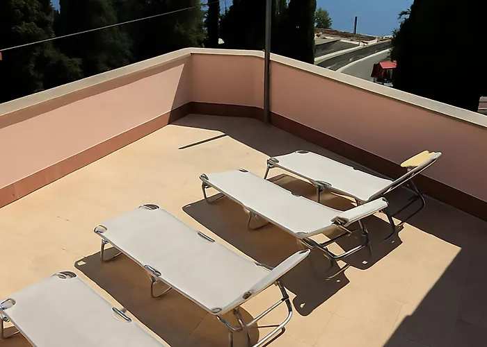 Porta Messina Rooms