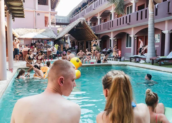 Viajero Puerto Escondido Hostel
