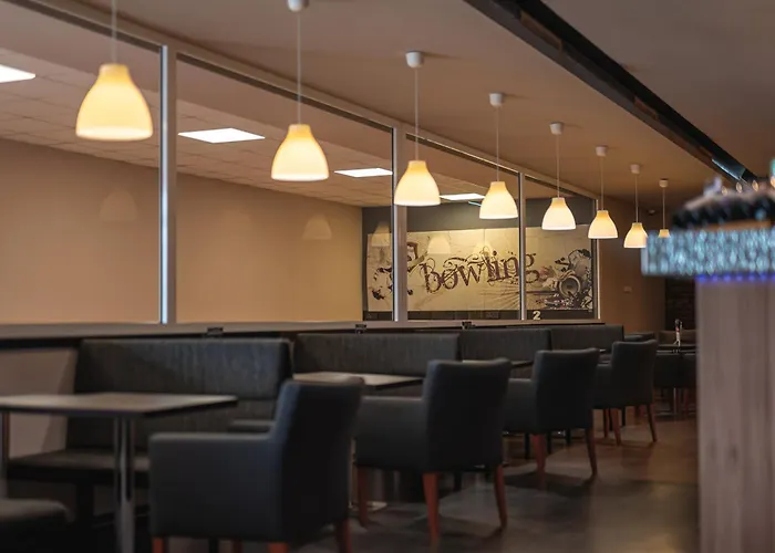 Atrium Hotel - Family Friendly