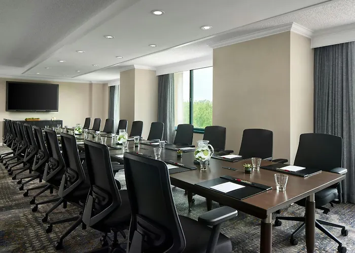 Falls Church Marriott Fairview Park