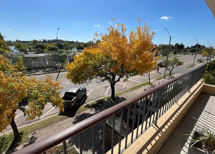 Mercedes Rambla Hotel
