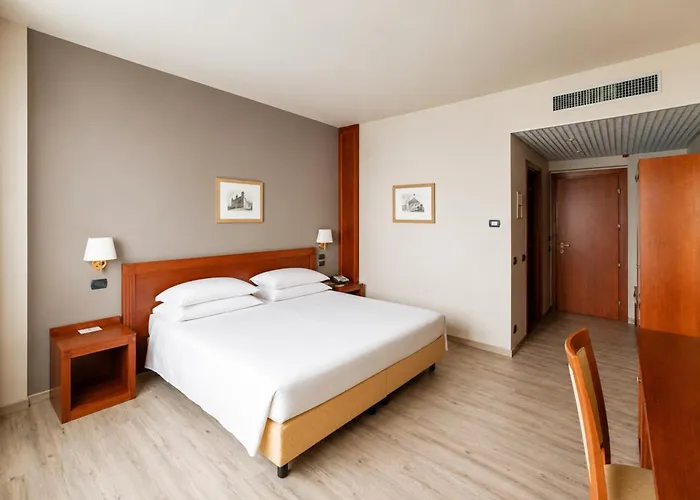 Phi Hotel Cavalieri
