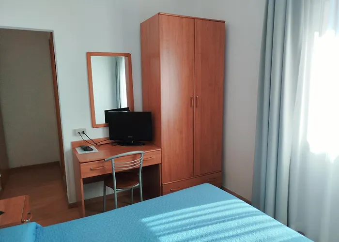 Hotel Silva Frontemare Park & Beach-Place Included