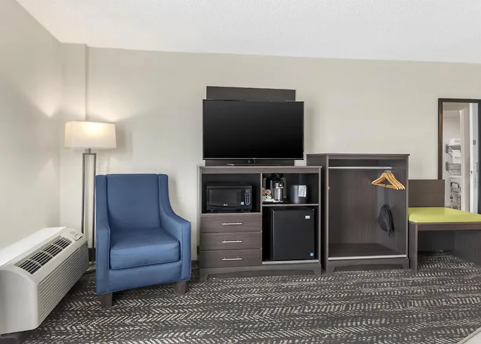 Best Western Plus Wausau Tower Inn