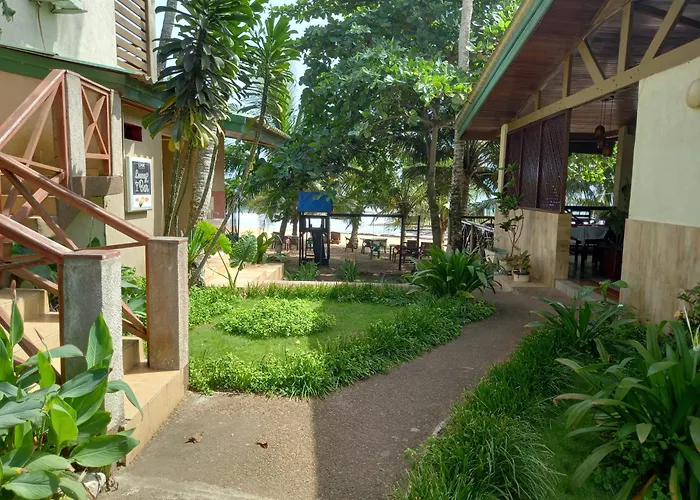 Hotel Palm Rock Beach