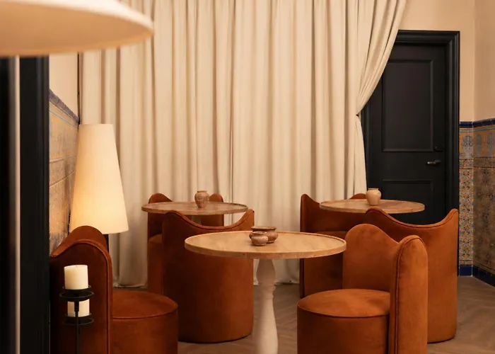 Honest Sevilla Hotel