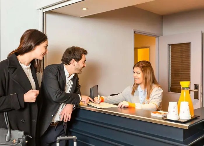 Aparthotel Adagio Access La Défense - Léonard De Vinci Courbevoie
