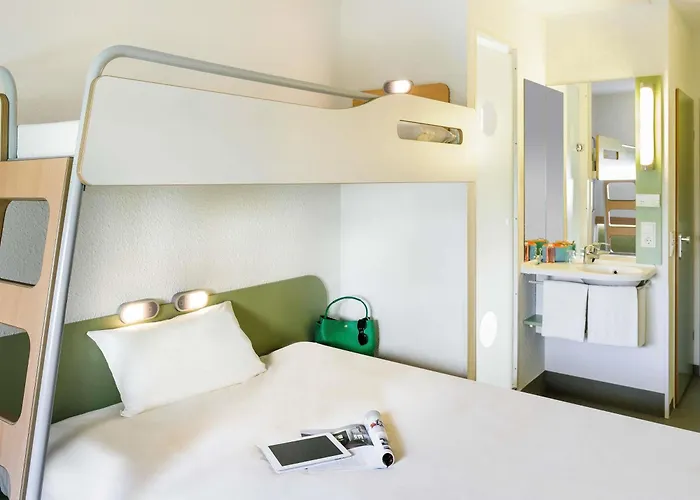 Ibis Budget Birmingham Airport Terminal Building - Nec