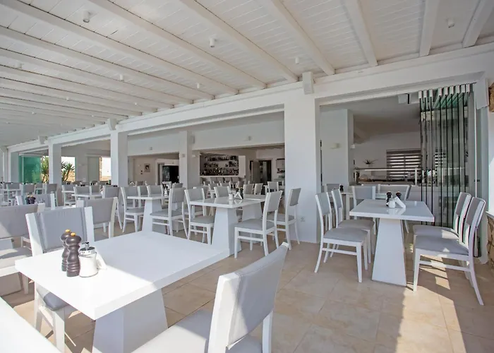 Yiannaki Hotel