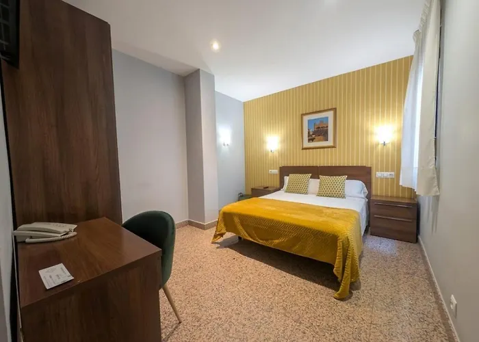 Hotel Arcos Catedral