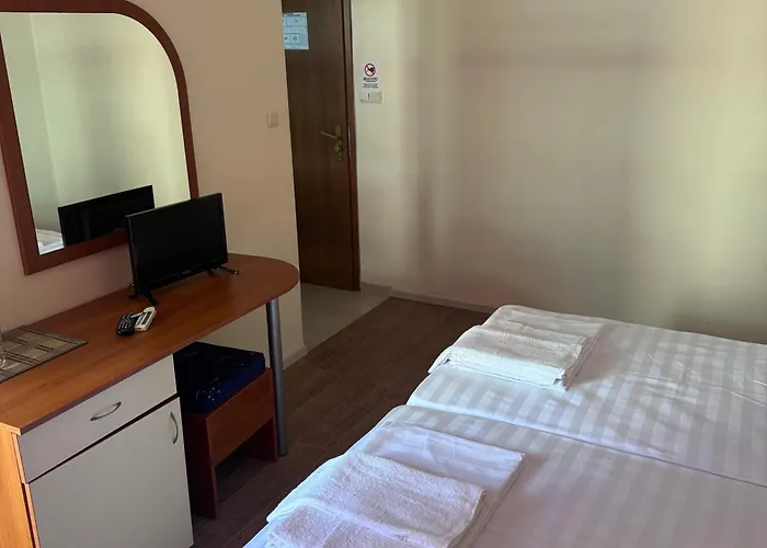Family Hotel Diana