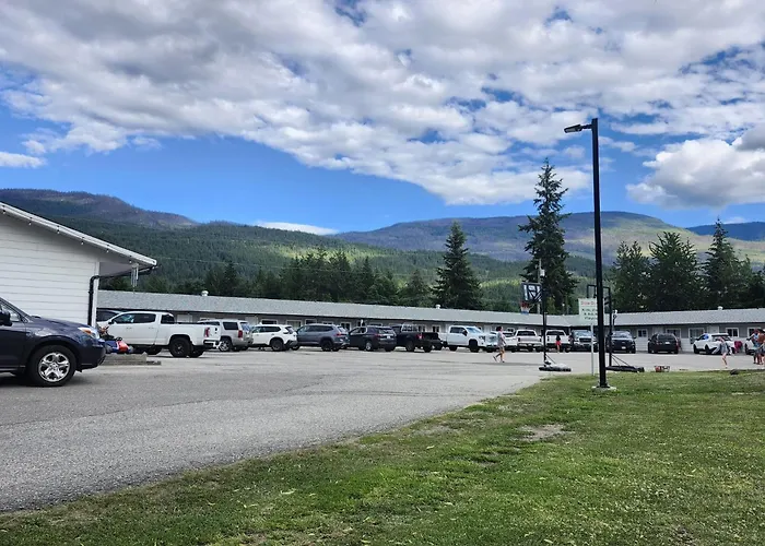 Paradise Motel Sicamous