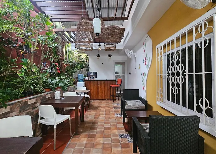 Amina Inn