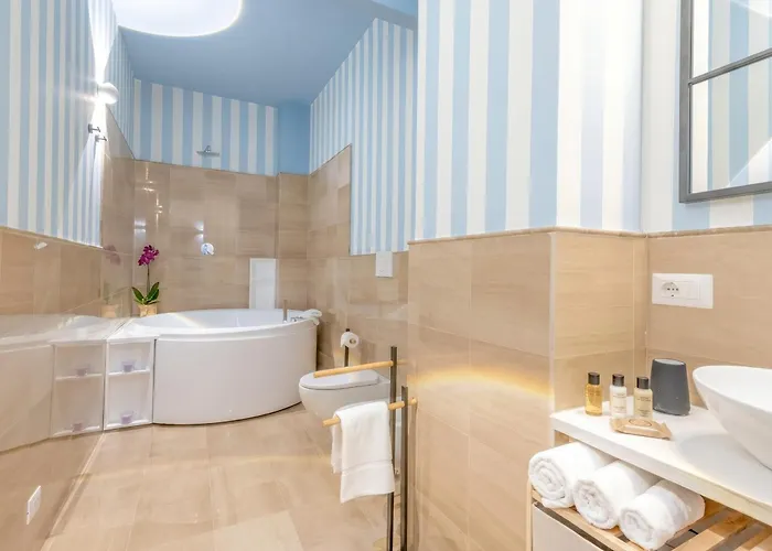 City Gate - Luxury Suites