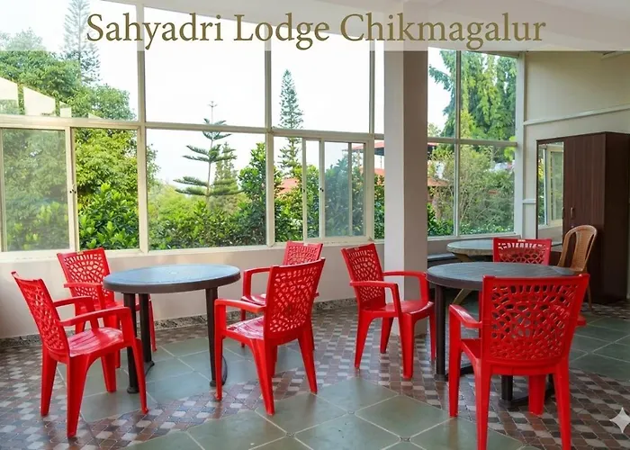 Sahyadri Lodge And Restaurant