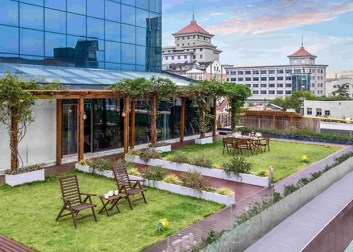 Novotel Nantong Center
