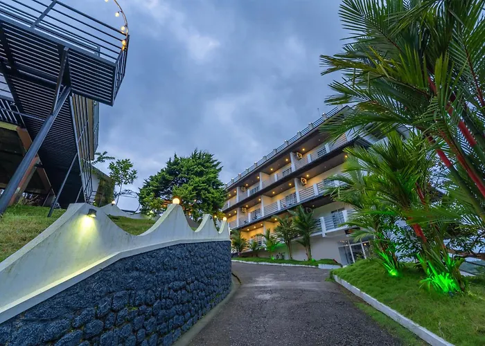Misty Garden Resort And Spa Munnar