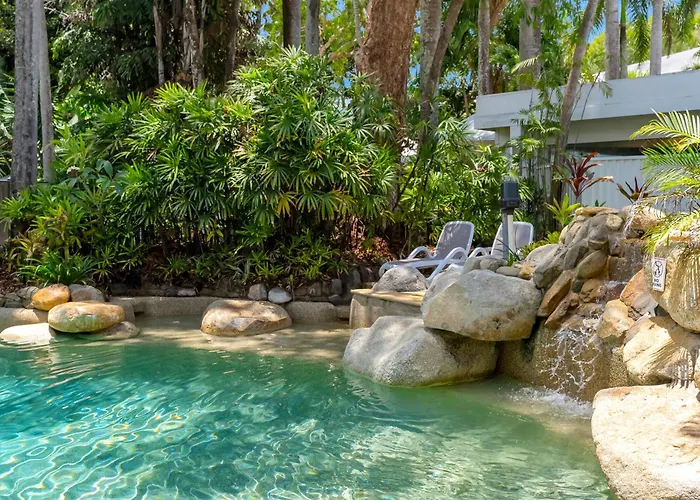 Alamanda Palm Cove By Lancemore